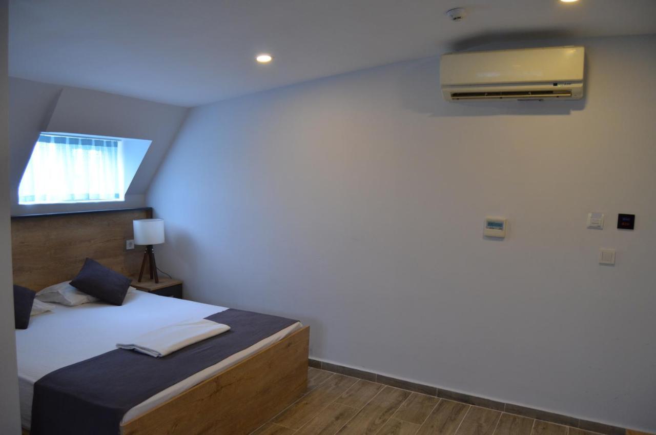Quars Palmiye Hotel Adalar Bagian luar foto