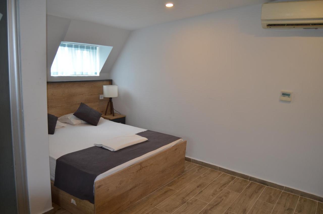 Quars Palmiye Hotel Adalar Bagian luar foto